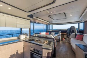 yacht-de Lujo Absolute-Navetta53-2024-10