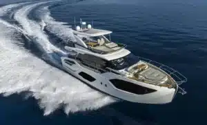 absolute_yachts_52FLY